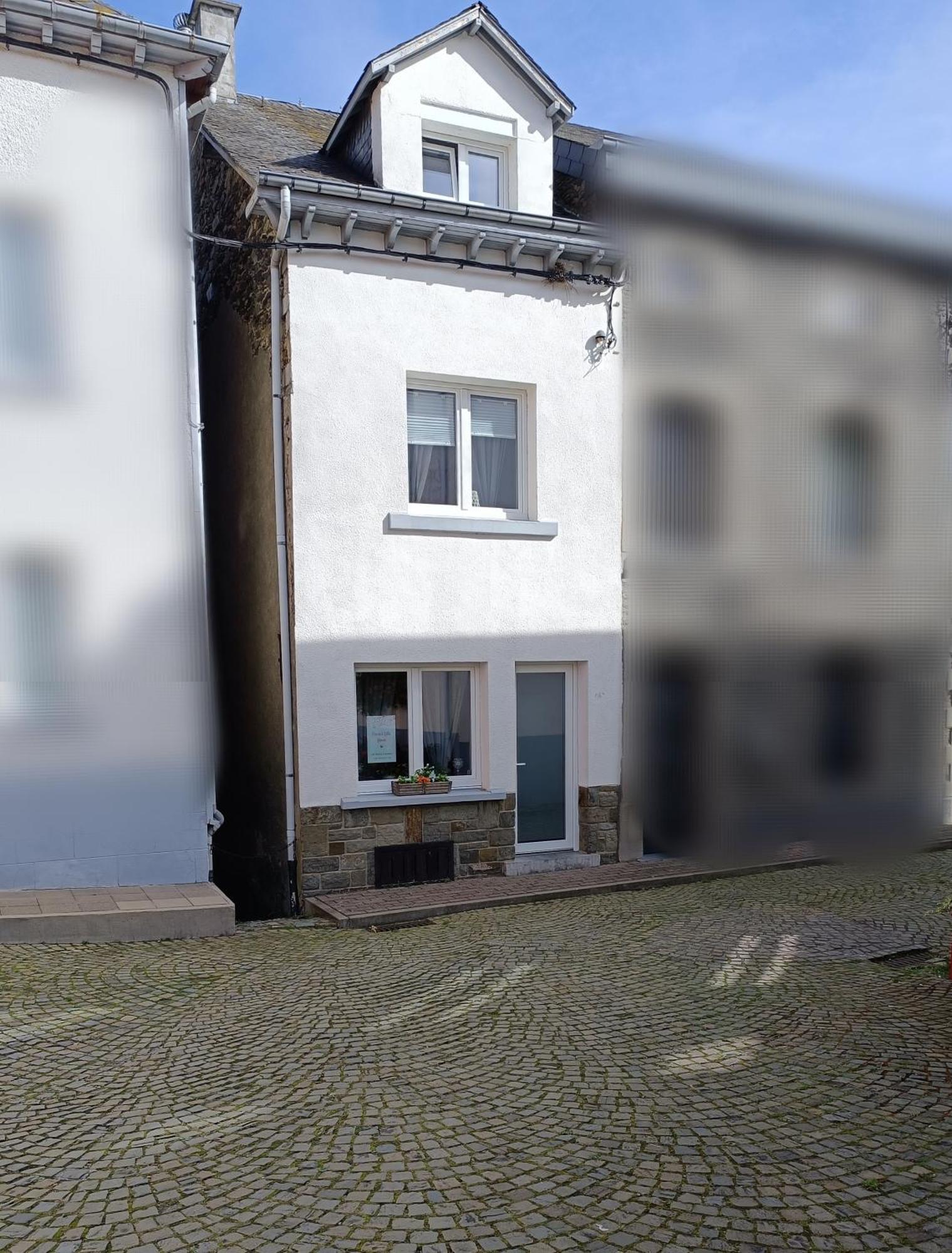 Fairie'S Little House Villa Houffalize Esterno foto